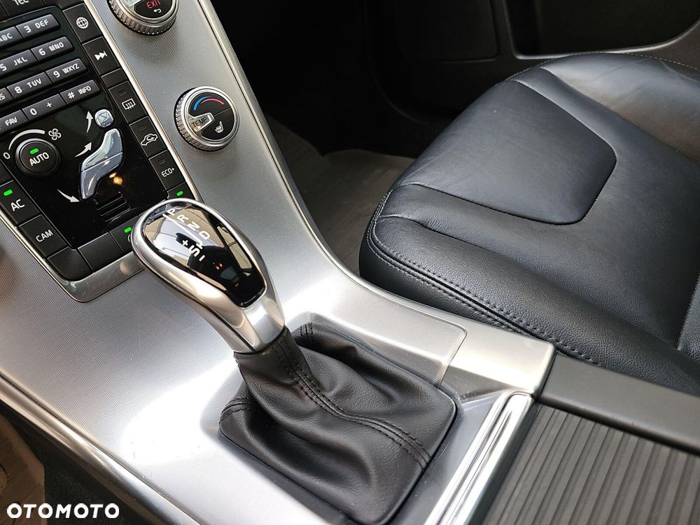 Volvo XC 60 - 20