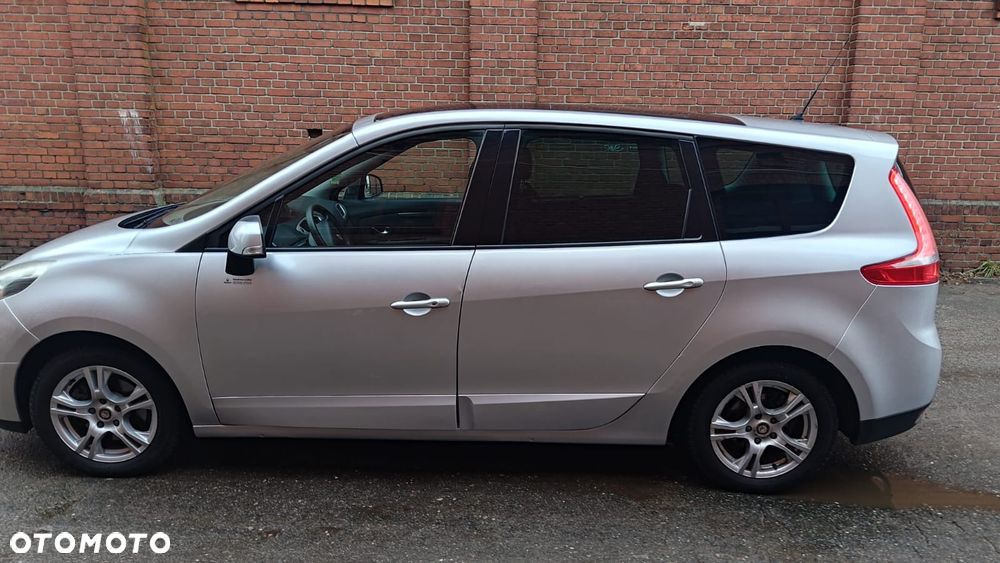 Renault Scenic 1.4 16V TCE Privilege - 8