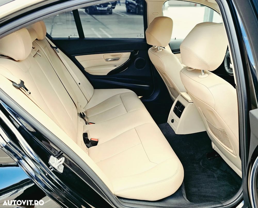 BMW Seria 3 330e iPerformance Luxury Line - 12