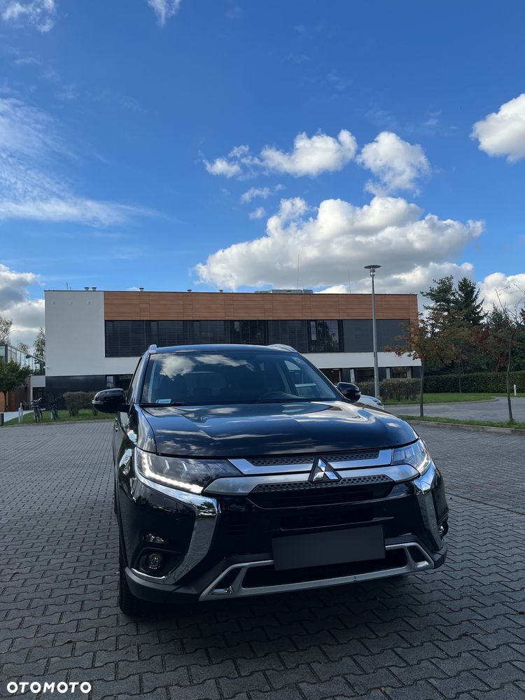 Mitsubishi Outlander 2.0 Intense + SDA 4WD CVT - 1