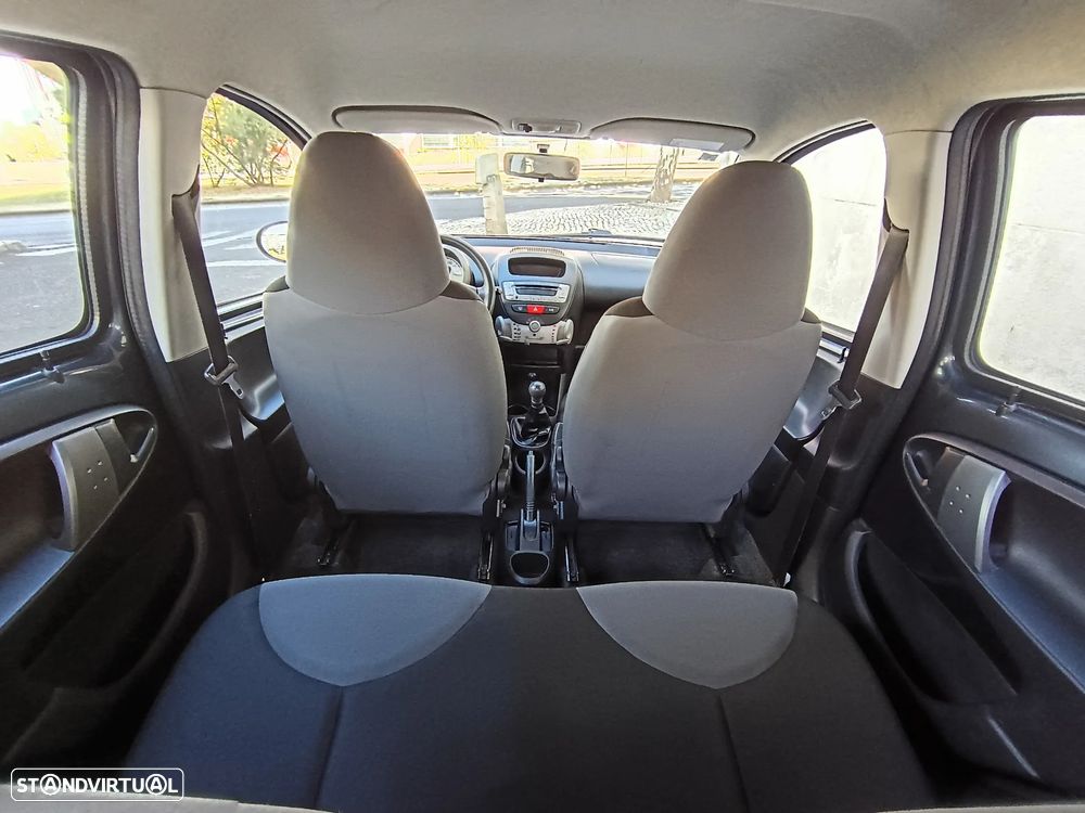 Peugeot 107 1.0 Access - 9