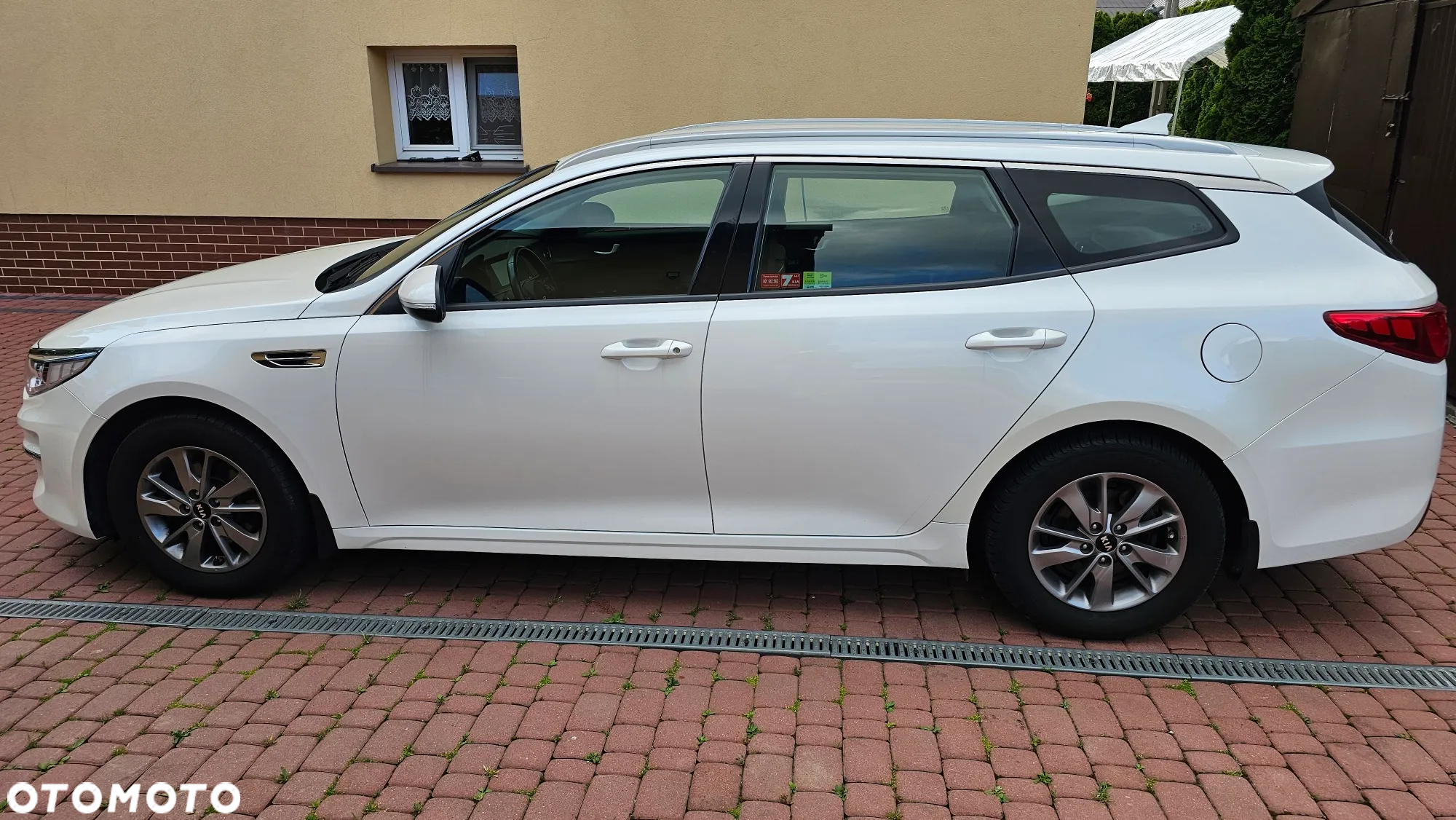 Kia Optima 1.7 CRDI L DCT - 16