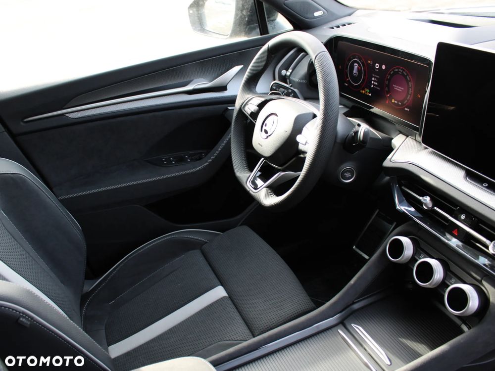 Skoda Kodiaq 2.0 TSI 4x4 Sportline DSG - 9