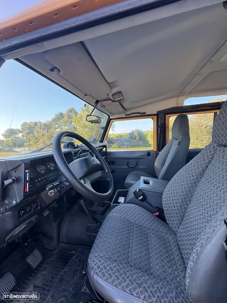 Land Rover Defender 110 2.5 TDi Metal Top - 11