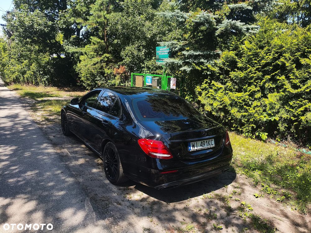 Mercedes-Benz Klasa E 200 d 9G-TRONIC - 2