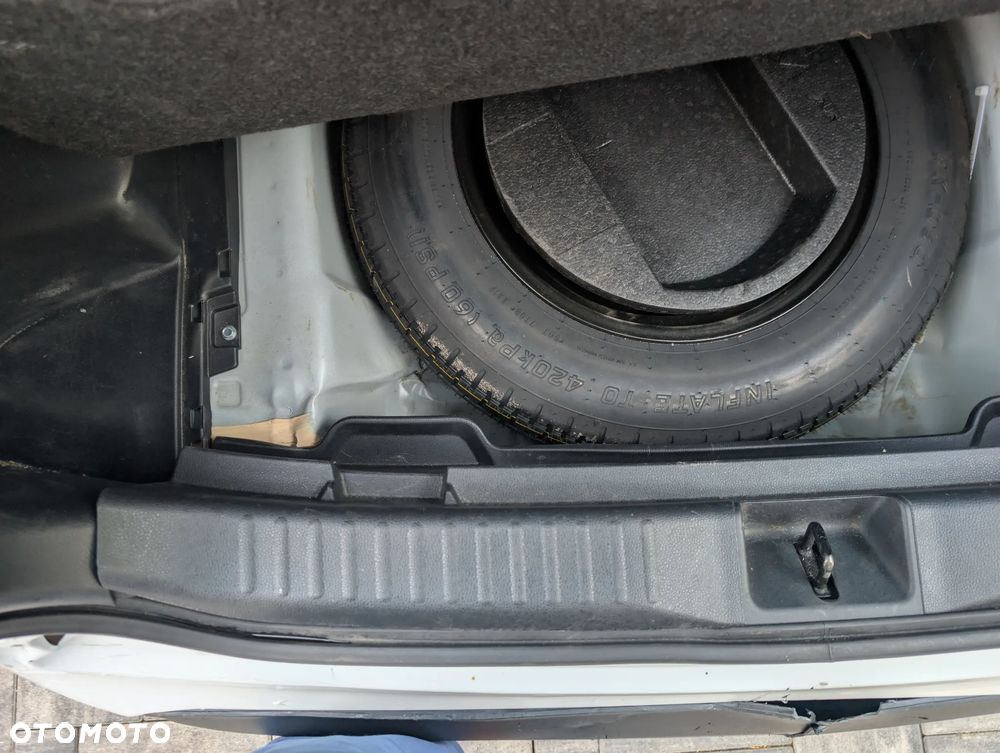 Toyota Yaris Cross - 16