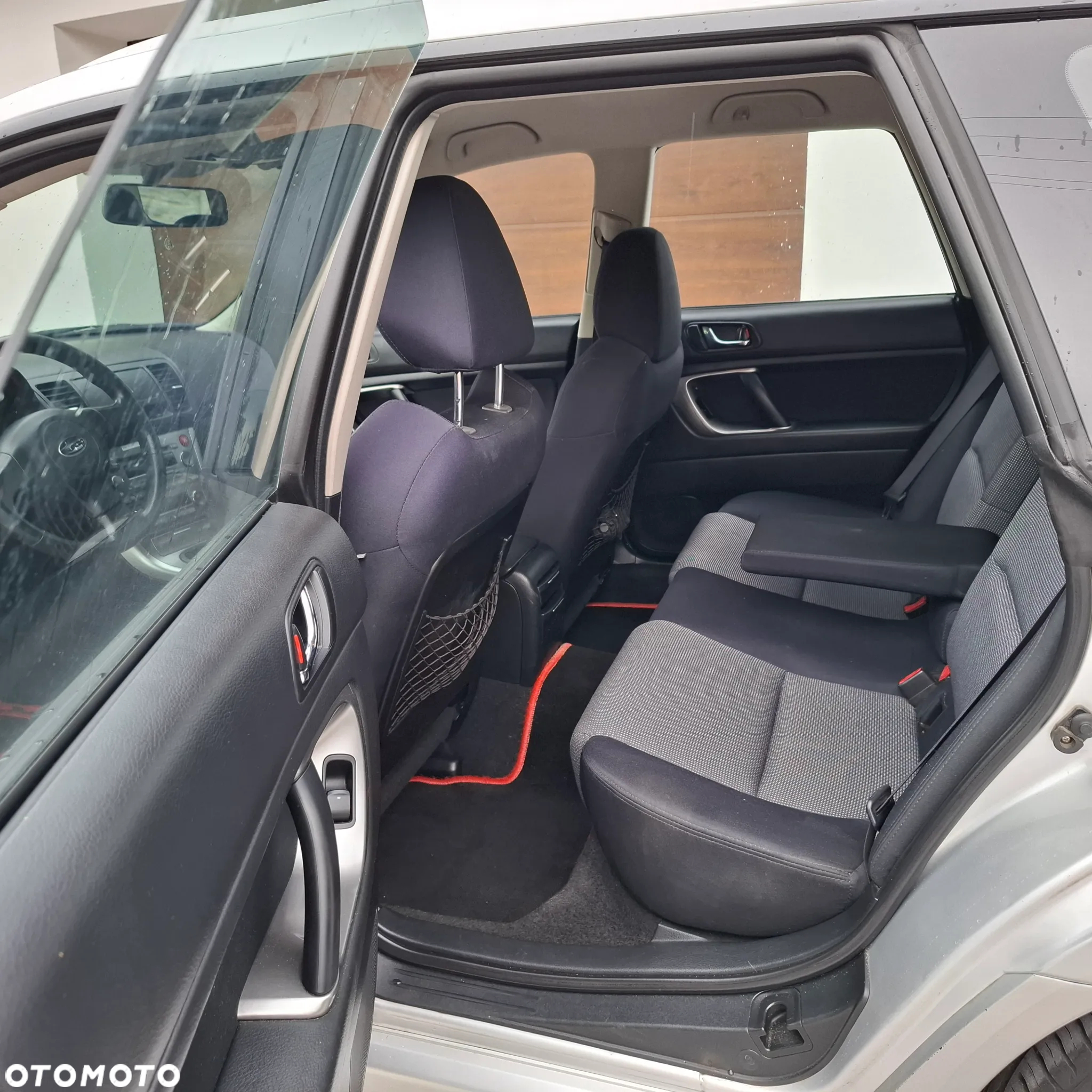 Subaru Legacy SW 2.0i MT - 5