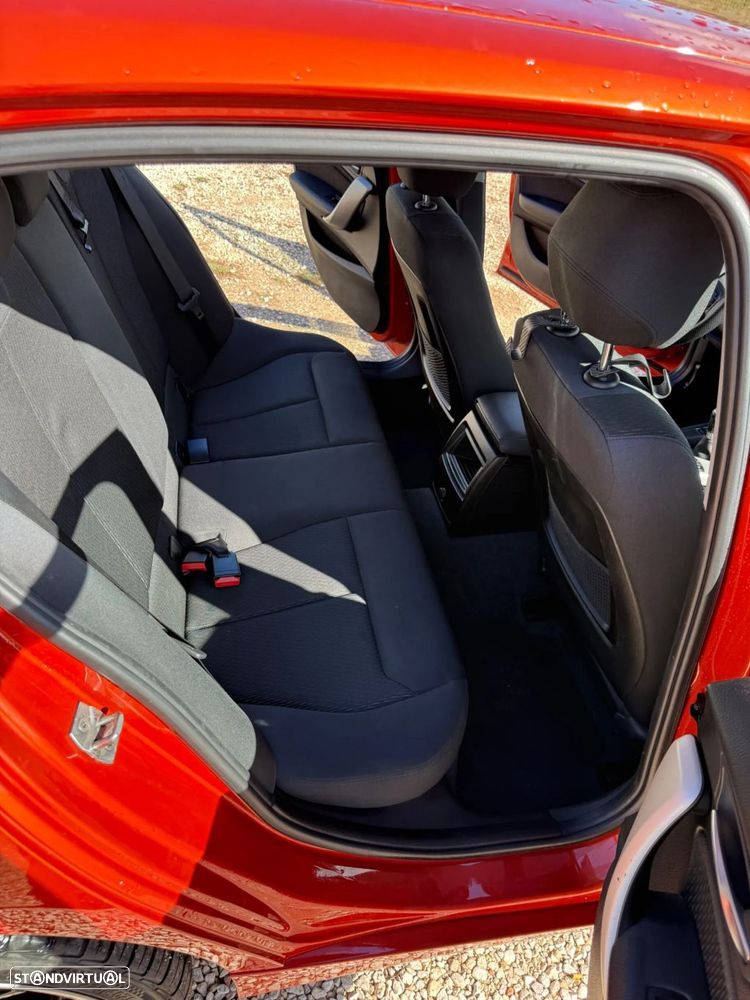 BMW 116 d EDynamics Line Sport - 9