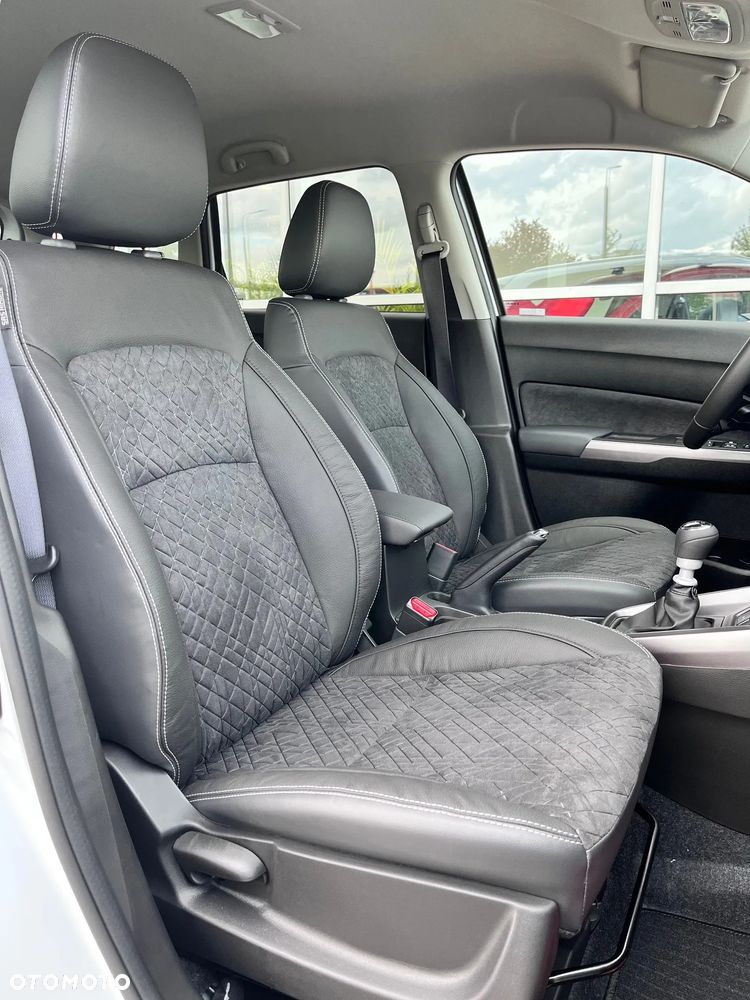 Suzuki Vitara 1.4 Boosterjet mHEV Elegance 2WD - 21