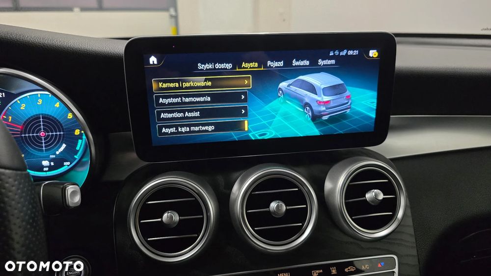 Mercedes-Benz GLC 300 de 4Matic 9G-TRONIC AMG Line Plus - 31