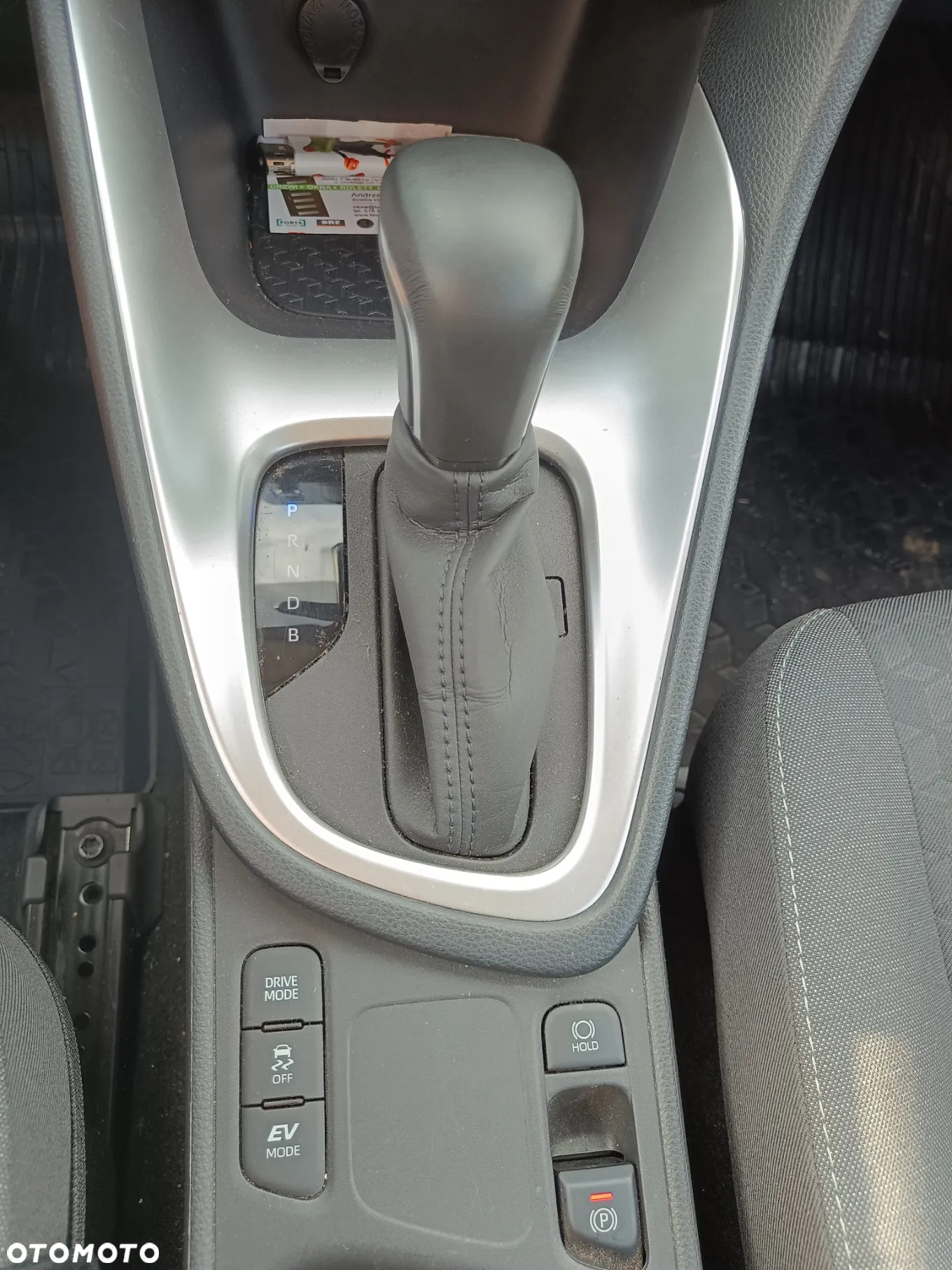 Toyota Yaris Hybrid 1.5 Comfort - 11