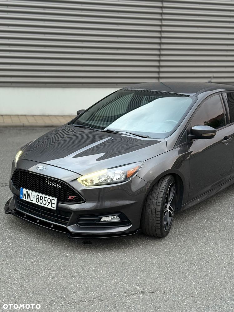 Ford Focus - 19