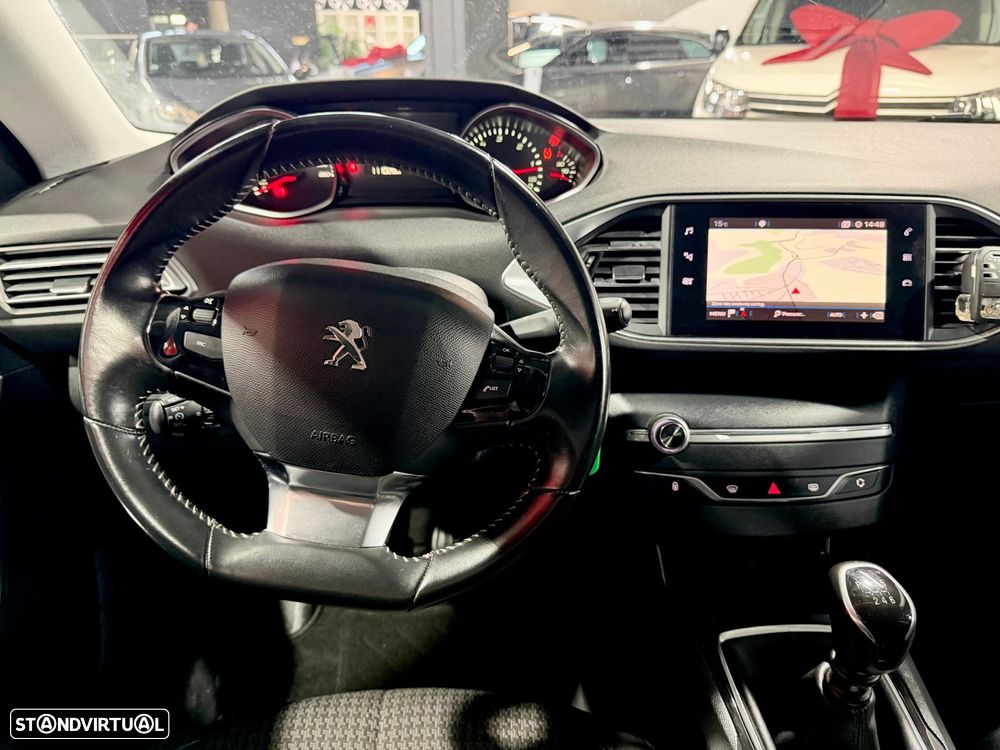 Peugeot 308 SW 1.5 BlueHDi Style - 26