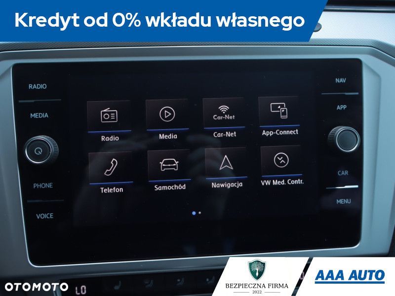 Volkswagen Passat - 14