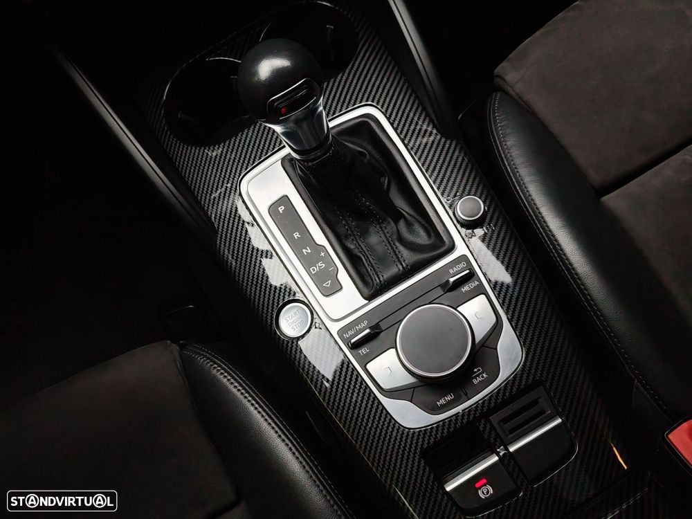 Audi A3 Limousine 2.0 TDI S tronic S line Sport Pack - 17