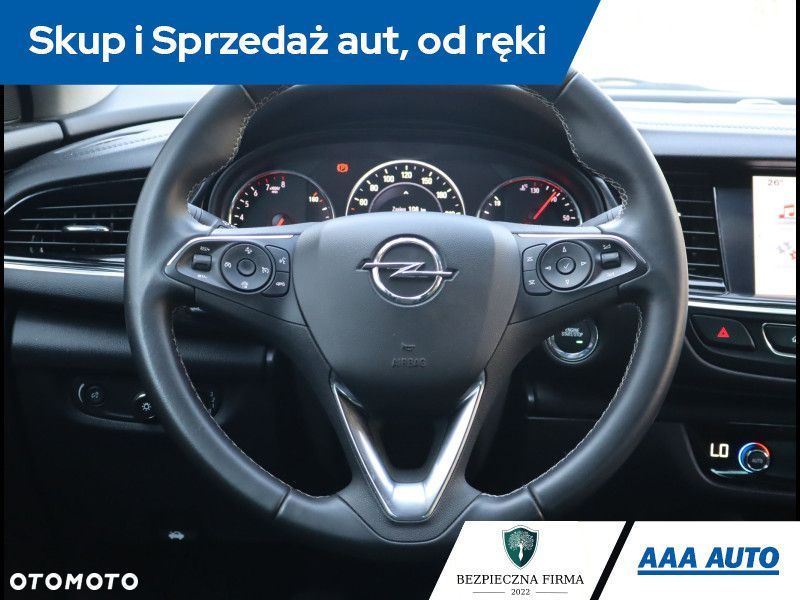 Opel Insignia - 14