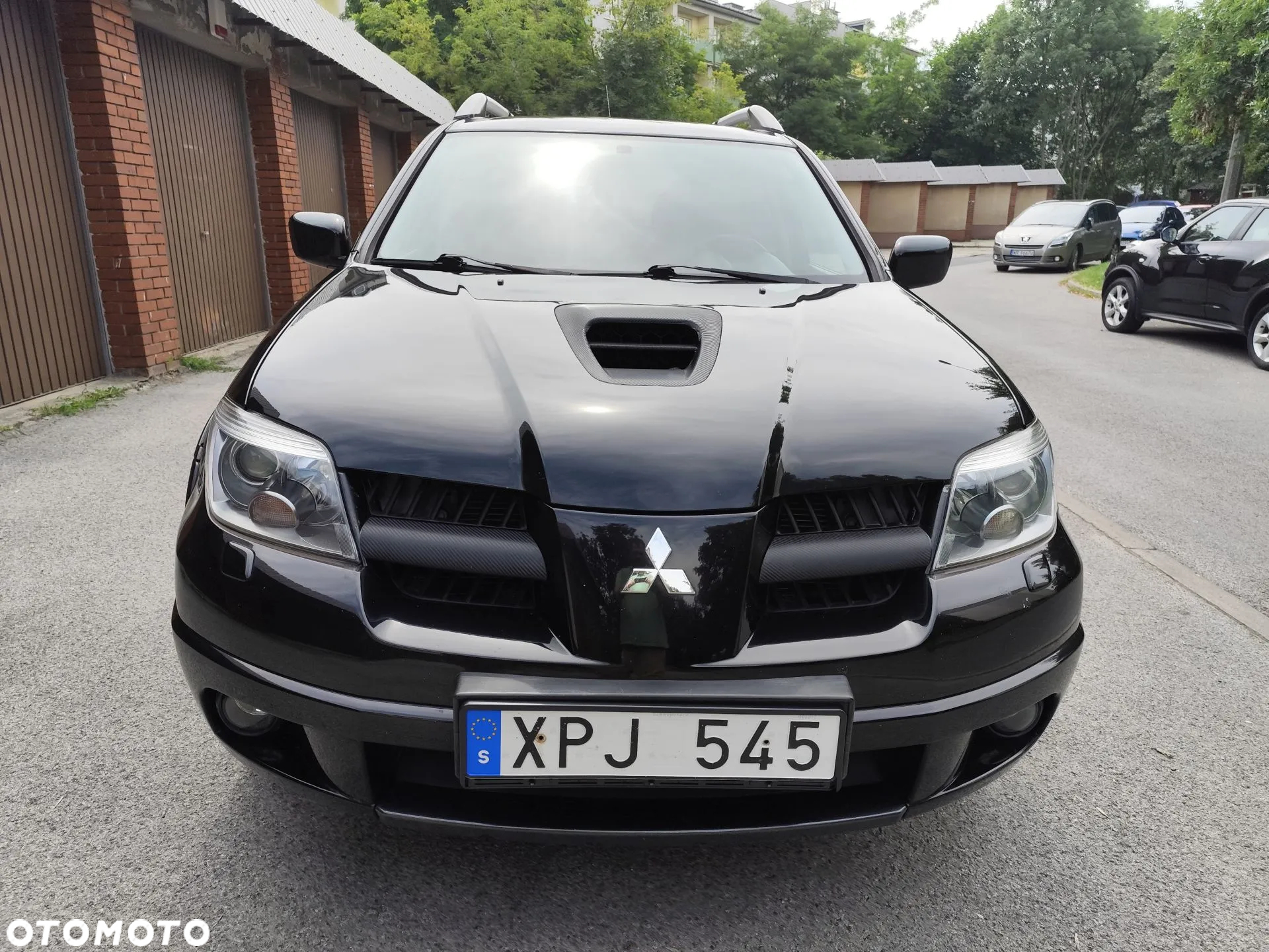 Mitsubishi Outlander 2.0 Turbo 4WD - 2
