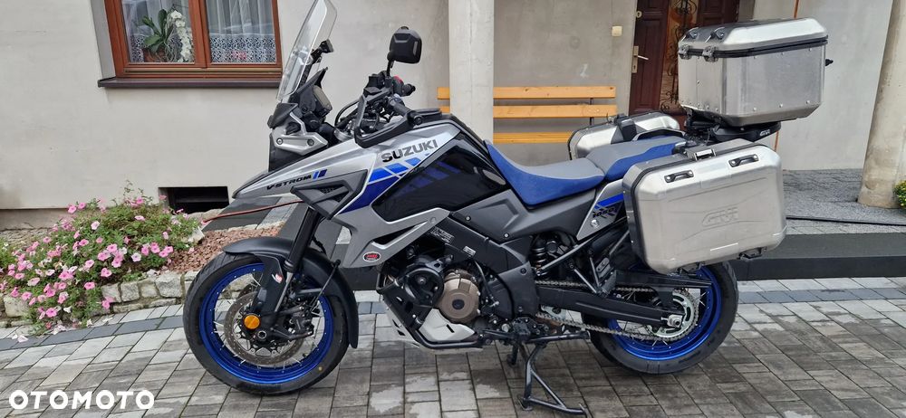 Suzuki DL - 18