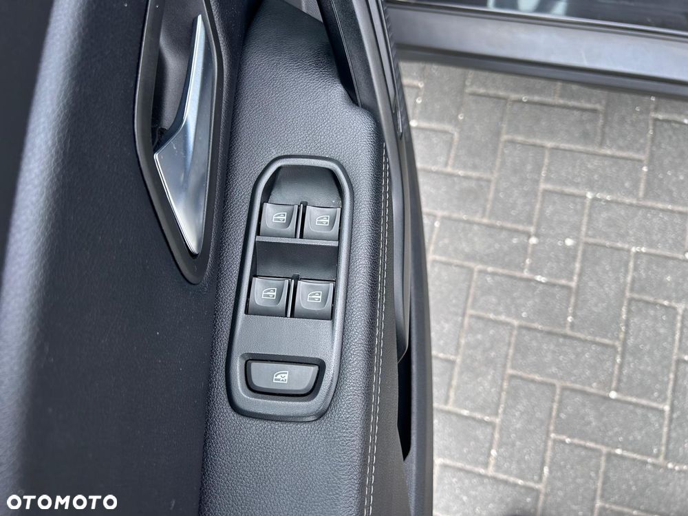 Dacia Duster 1.0 TCe Prestige - 24