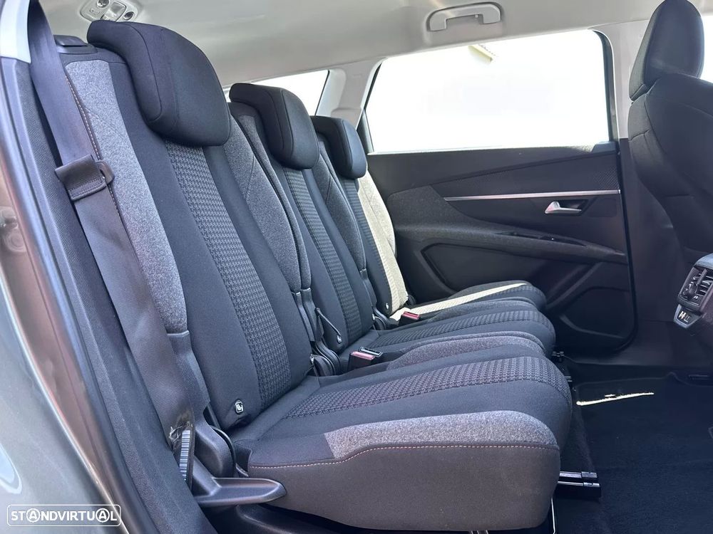 Peugeot 5008 1.2 PureTech Allure Pack - 20