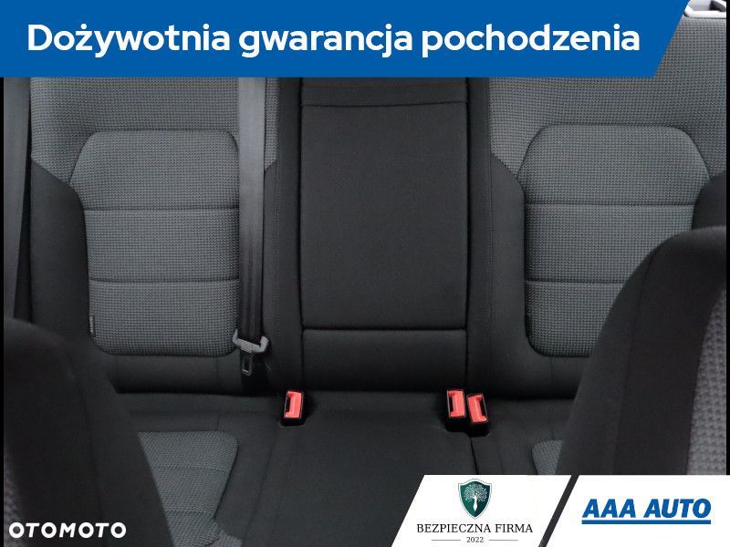 Volkswagen Passat Variant - 11