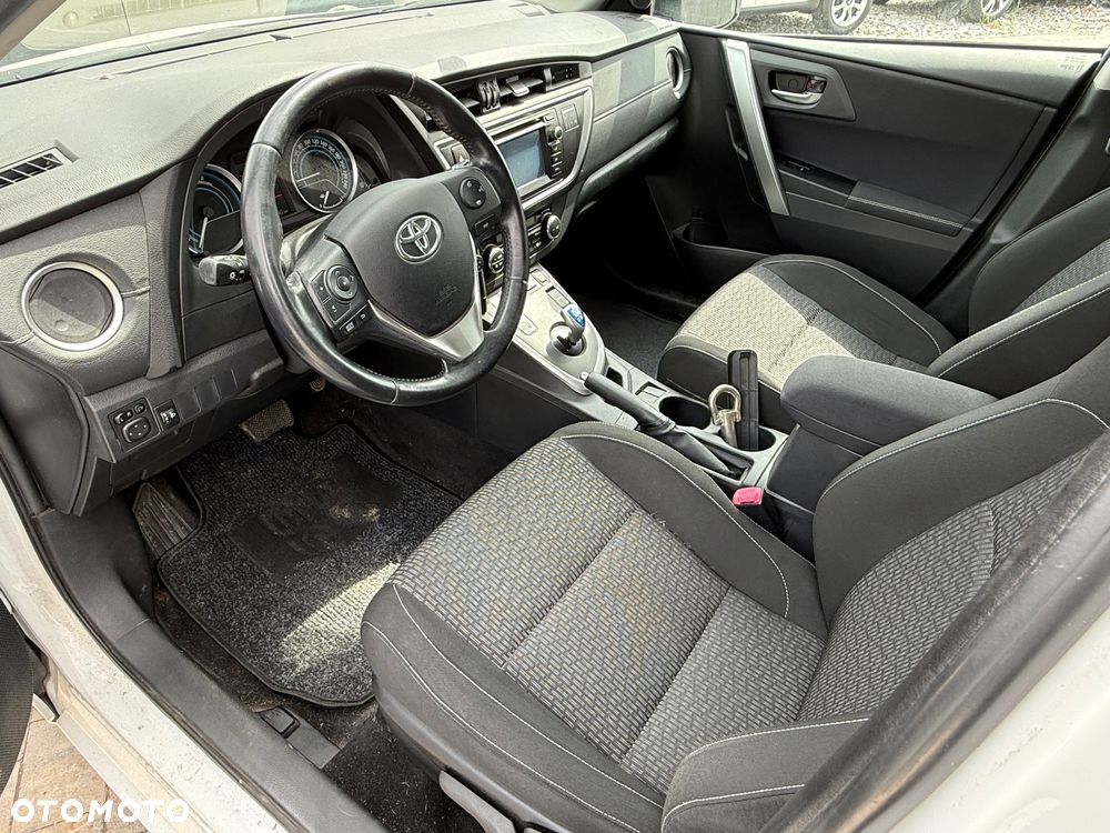Toyota Auris - 9