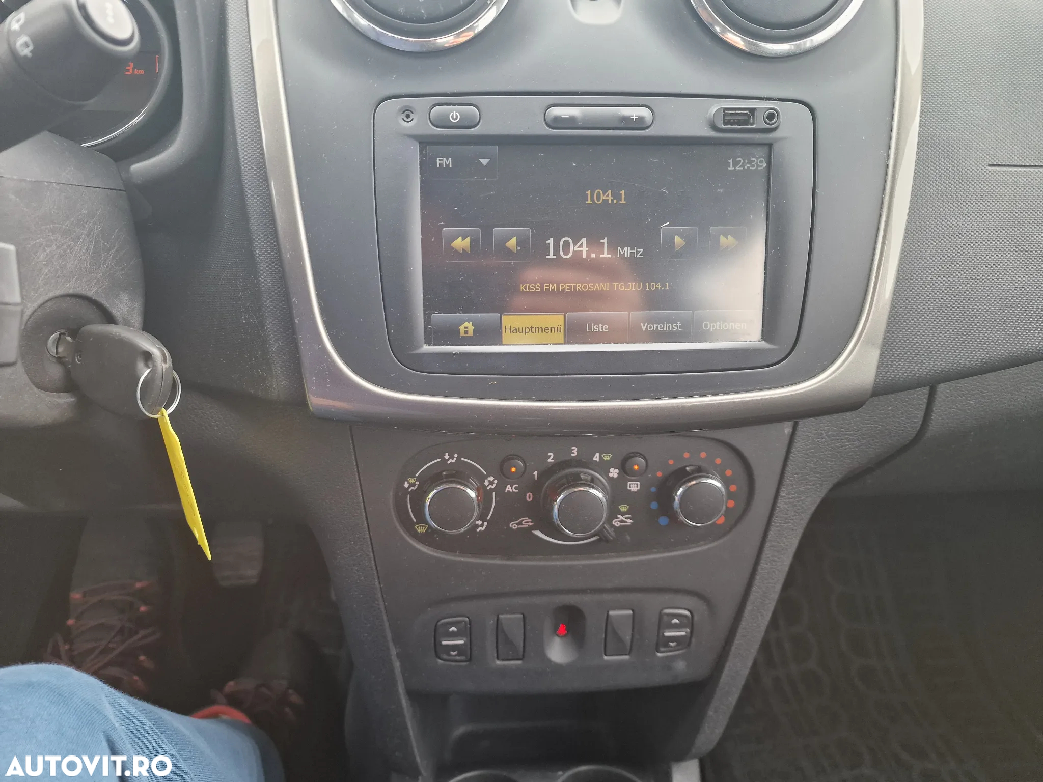 Dacia Sandero 1.5 dCI Laureate - 8