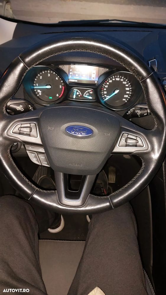 Ford Kuga 2.0 TDCi 4WD Titanium - 8