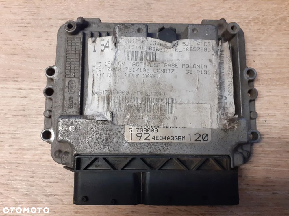 Sterownik KOMPUTER SILNIKA ECU FIAT STILO - 1