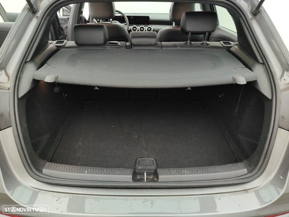Mercedes-Benz A 180 d 8G-DCT Progressive - 13