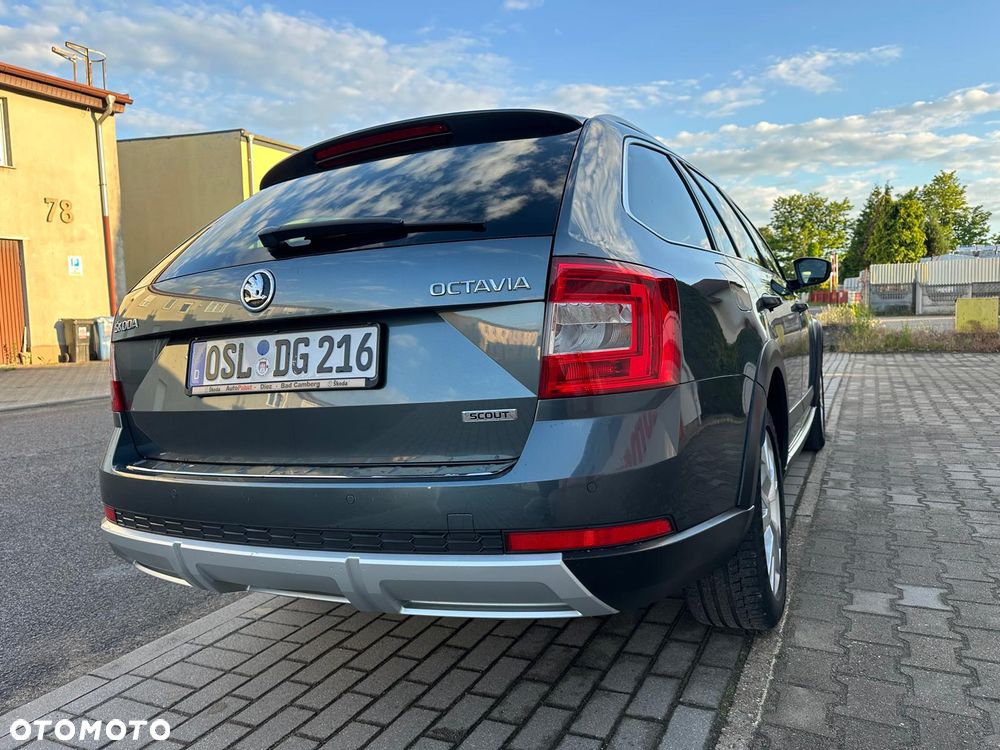 Skoda Octavia Scout 2.0 TDI 4x4 - 12