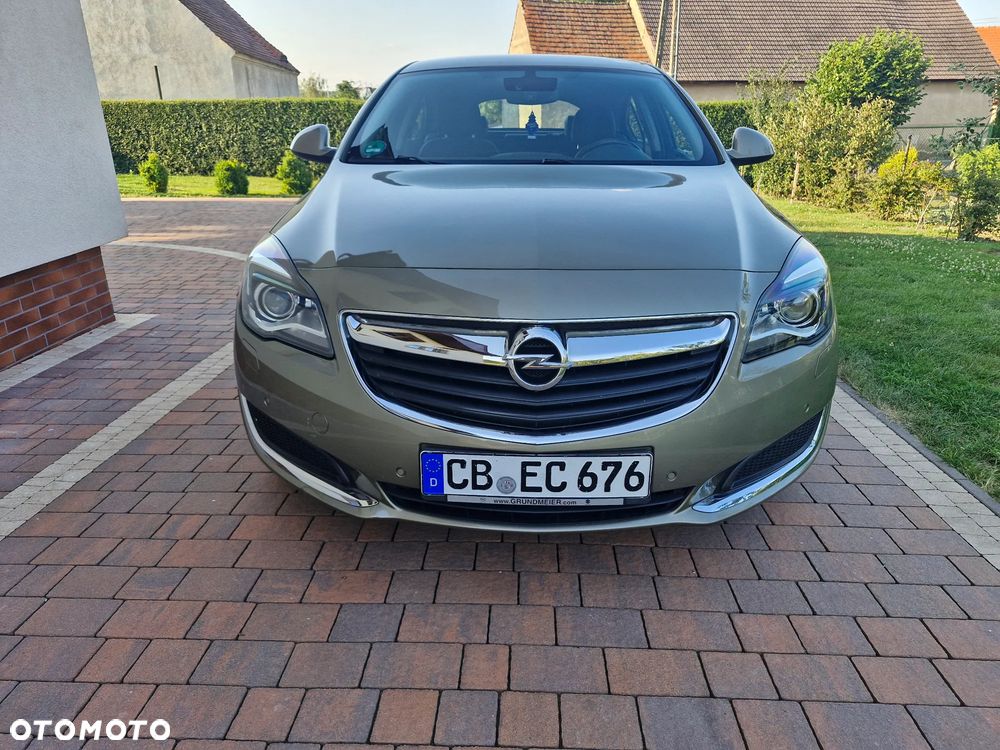 Opel Insignia 2.0 CDTI Automatik Edition - 1