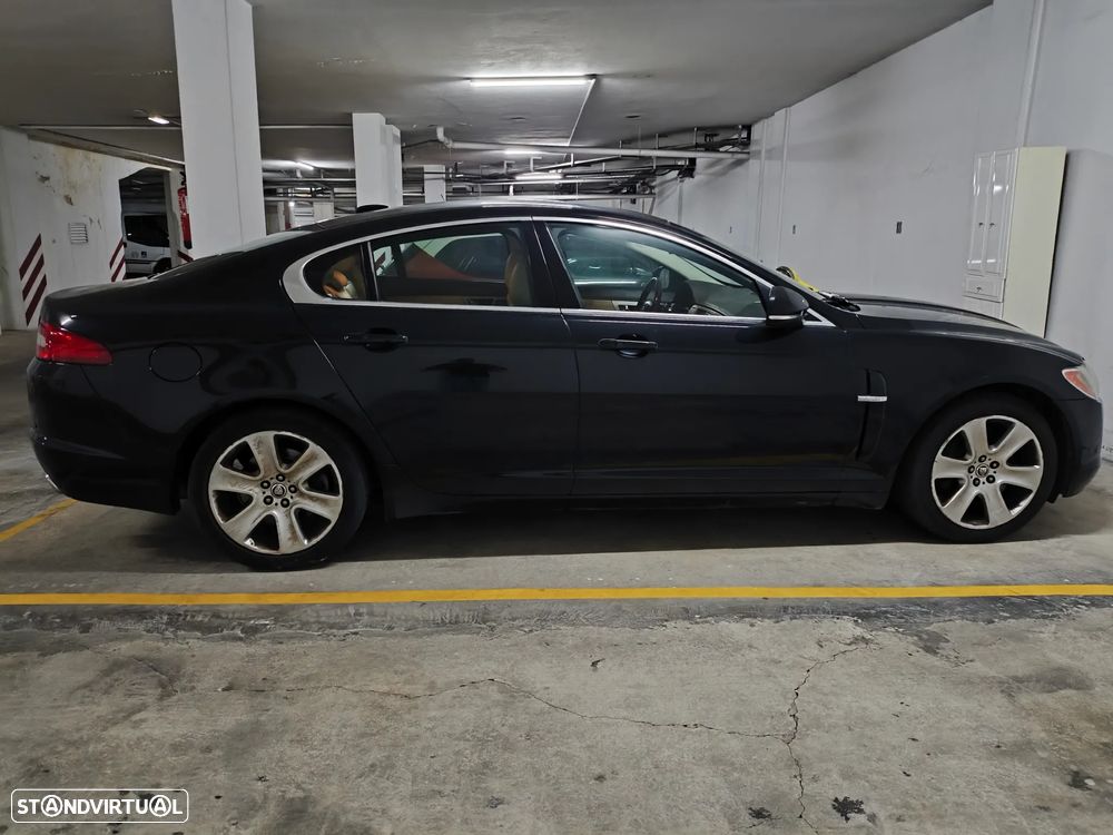 Jaguar XF 3.0 D V6 S Premium Luxury - 7