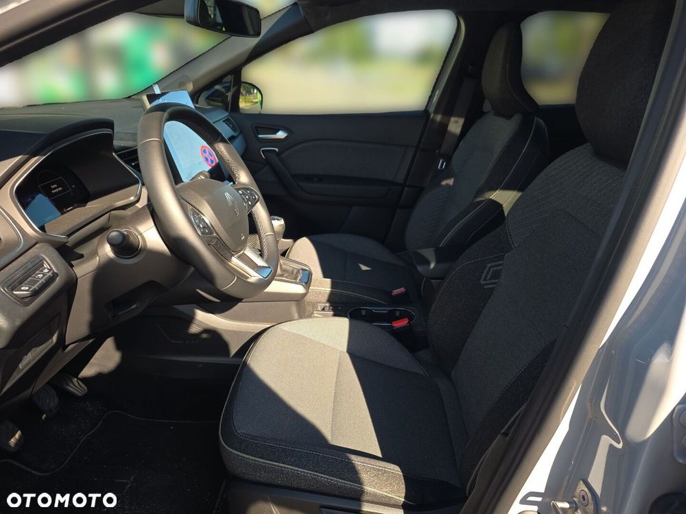 Renault Captur - 15