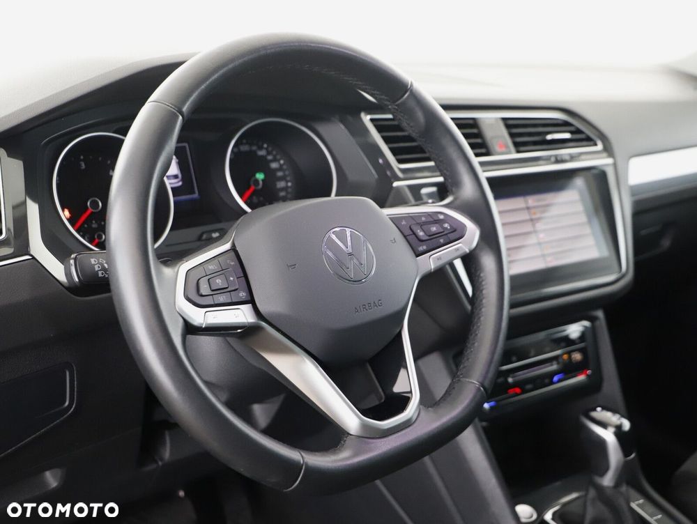 Volkswagen Tiguan - 14