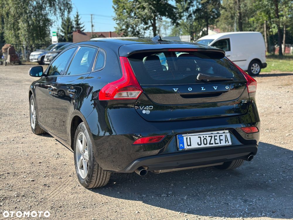 Volvo V40 T2 - 12