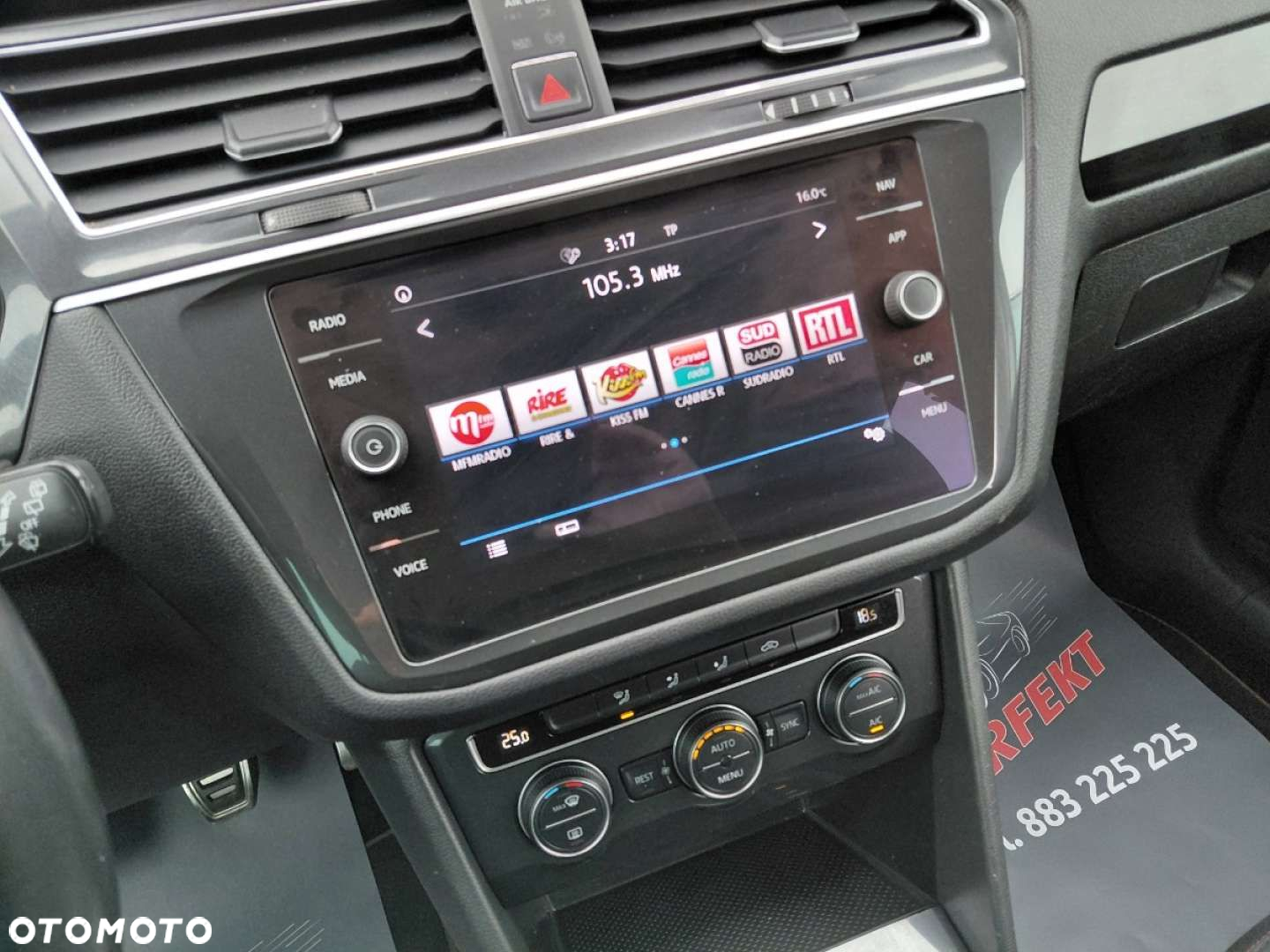 Volkswagen Tiguan - 24