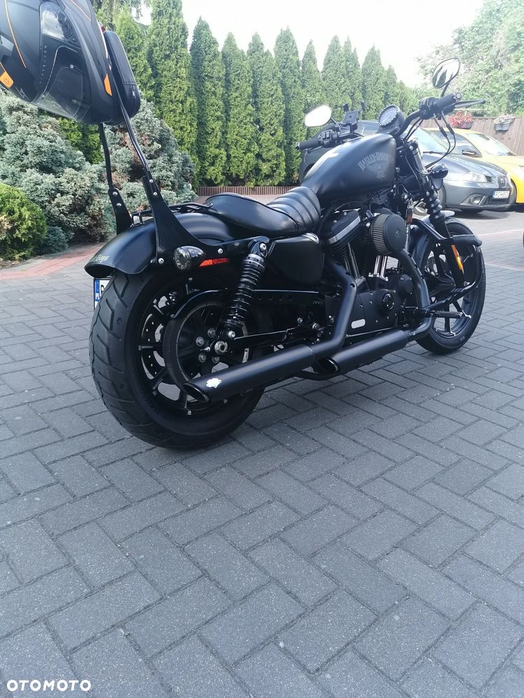 Harley-Davidson Sportster Iron 883 - 16