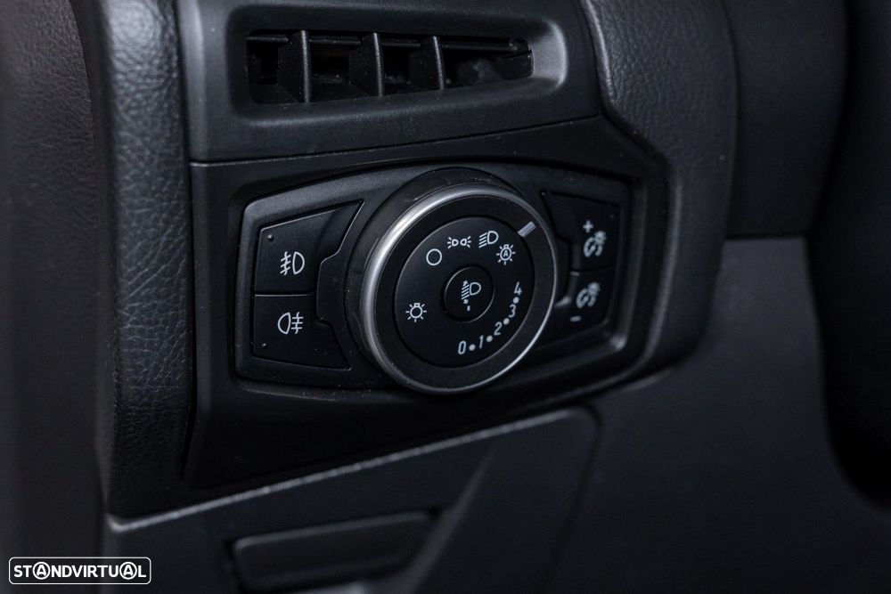 Ford Focus - 21