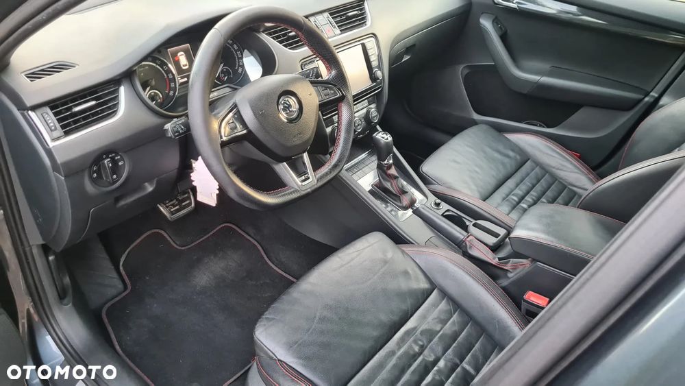 Skoda Octavia 2.0 TDI RS DSG - 19