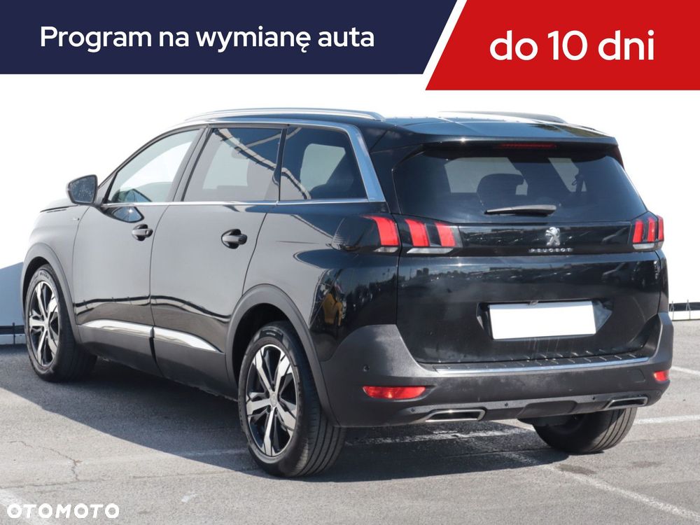 Peugeot 5008 2017 photo 5