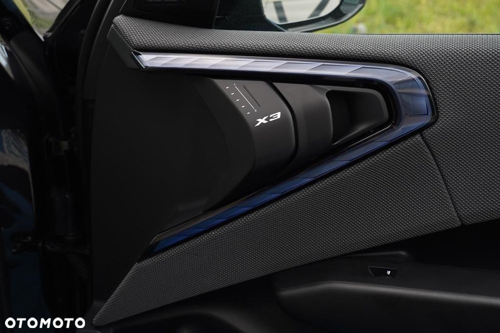 BMW X3 xDrive30e PHEV - 13