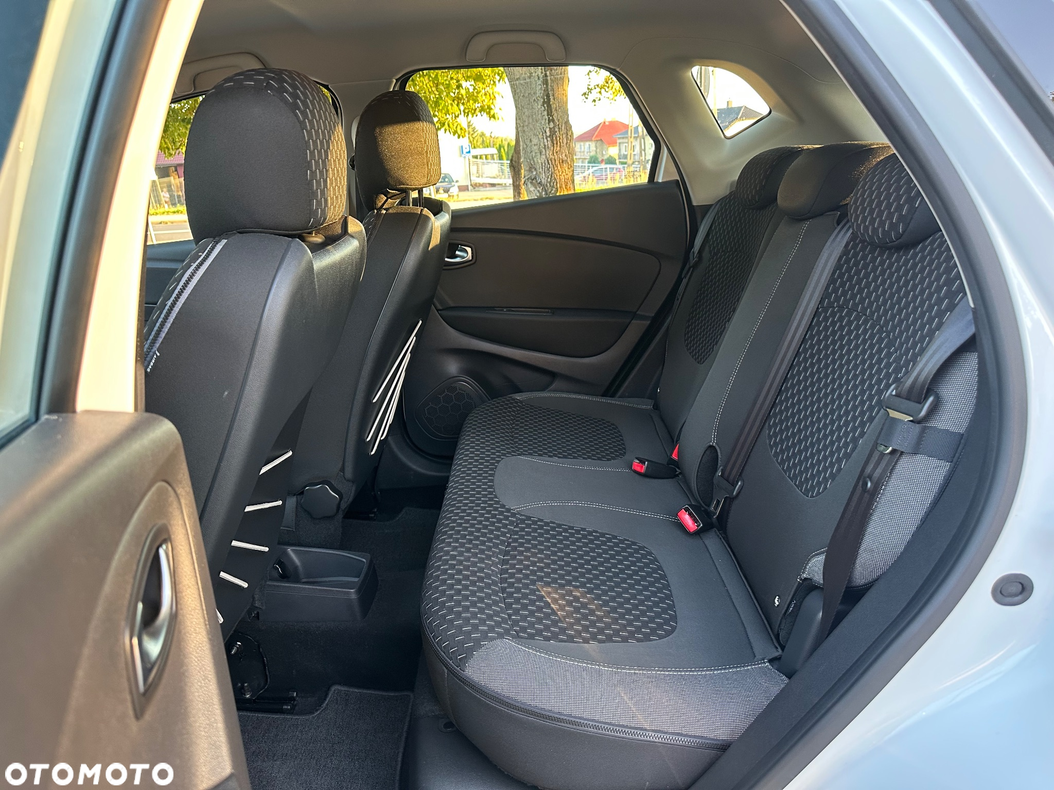 Renault Captur ENERGY TCe 90 Start&Stop Luxe - 31
