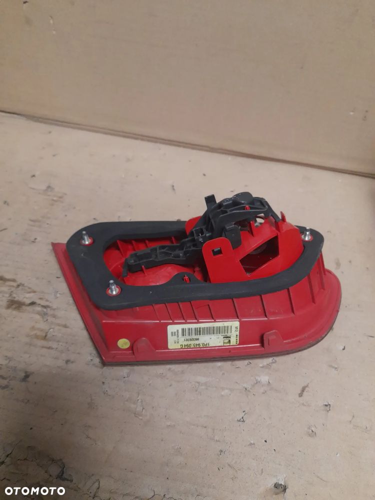 LAMPA KLAPY PRAWY TYŁ SEAT LEON II LIFT 1P0945094G - 3