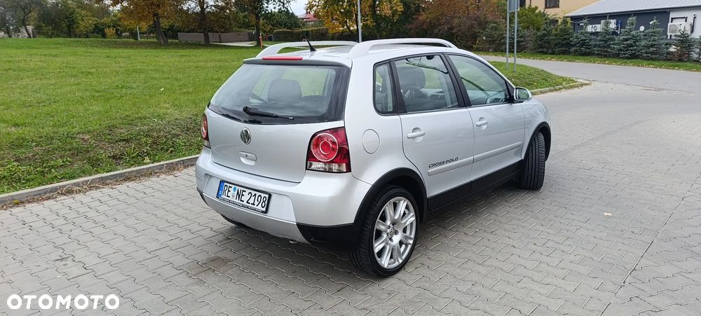 Volkswagen Polo Cross 1.6 - 4