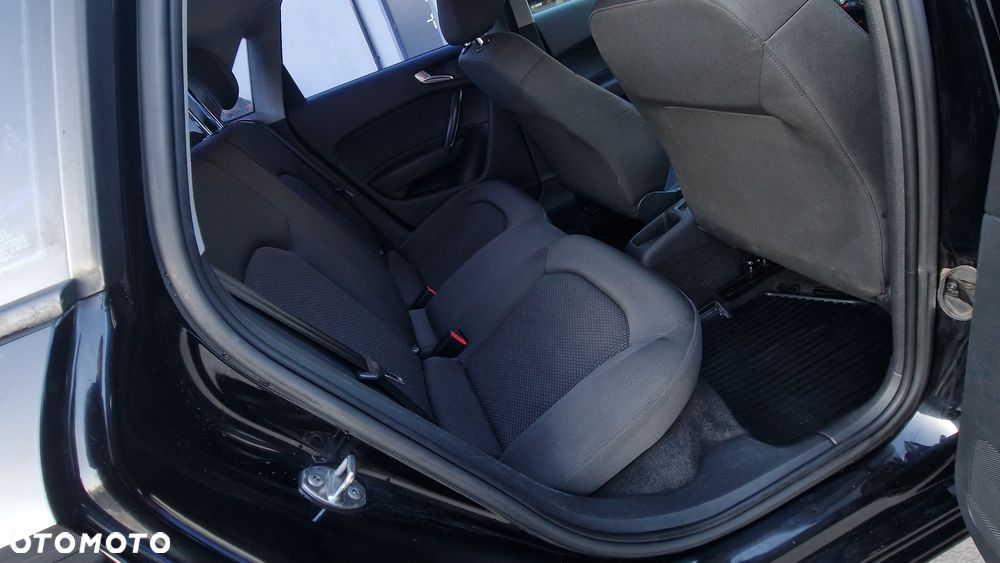 Audi A1 Sportback 1.6 TDI Attraction - 23