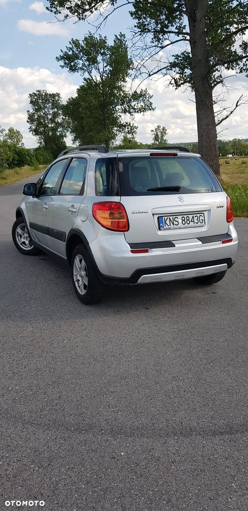Suzuki SX4 1.5 Comfort - 4
