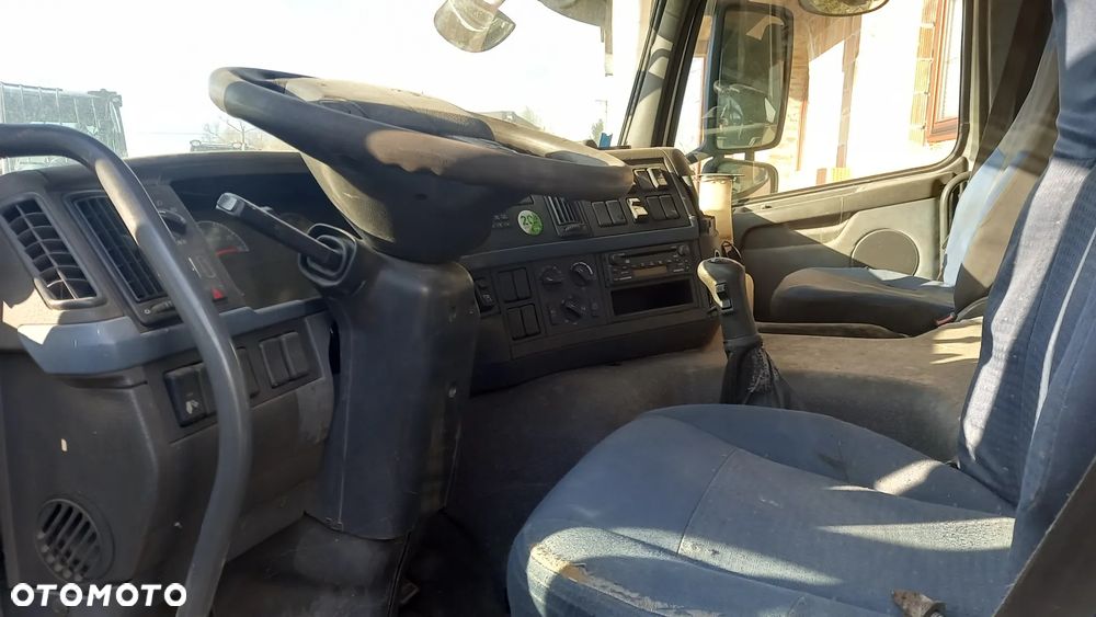 Volvo FM-480  Kabina kompletna - 6