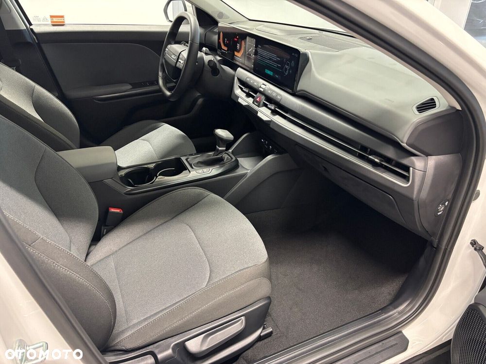 Kia K4 - 14