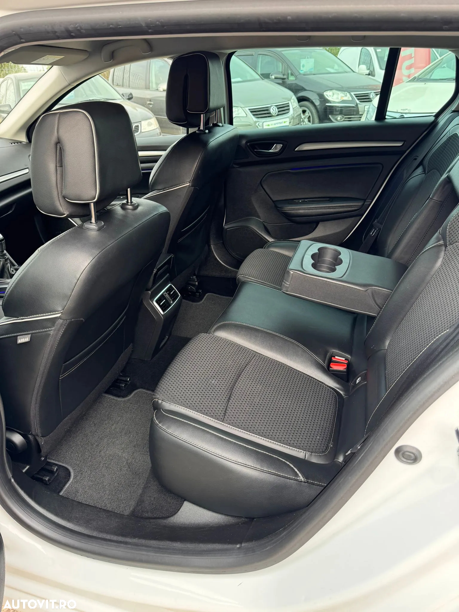 Renault Megane Grandtour ENERGY dCi 110 Start & Stopp Bose Edition - 6